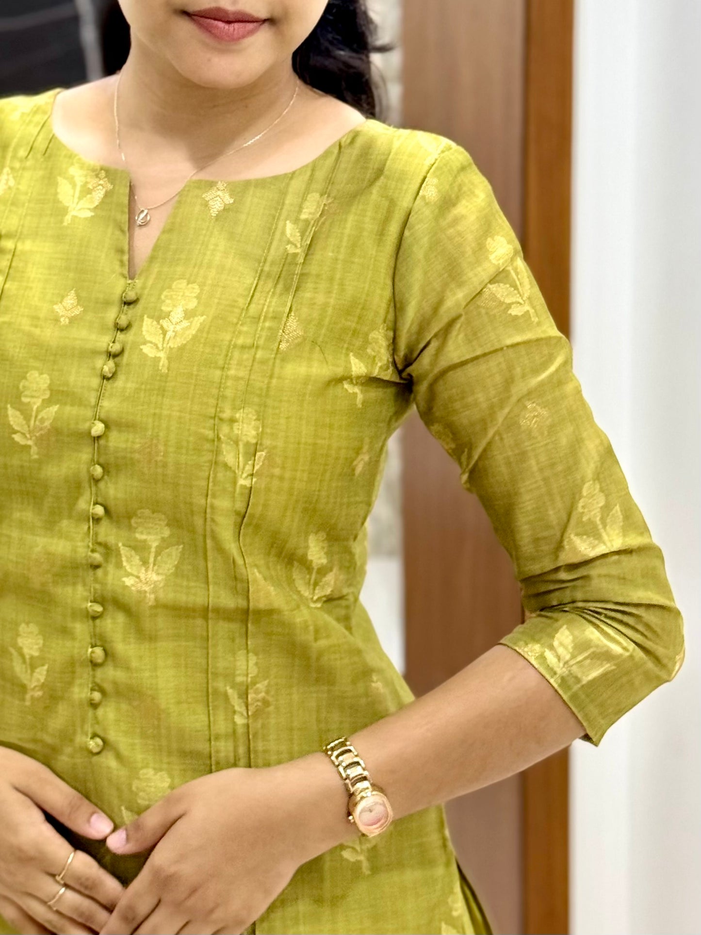 Dhivya