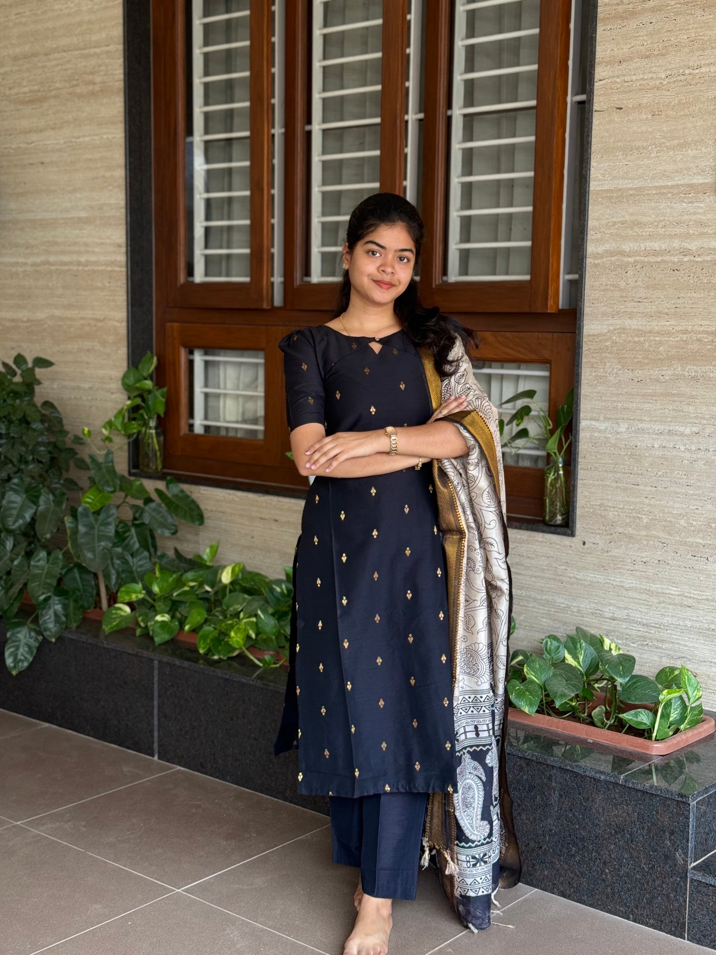 Aarvi