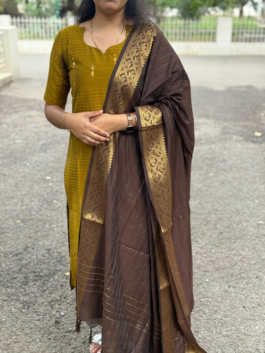 Kundhavi