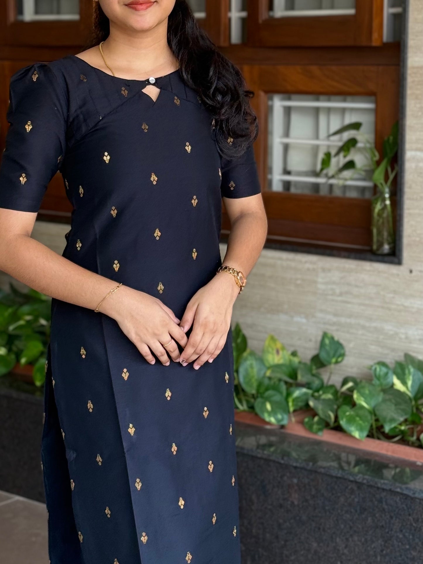 Aarvi